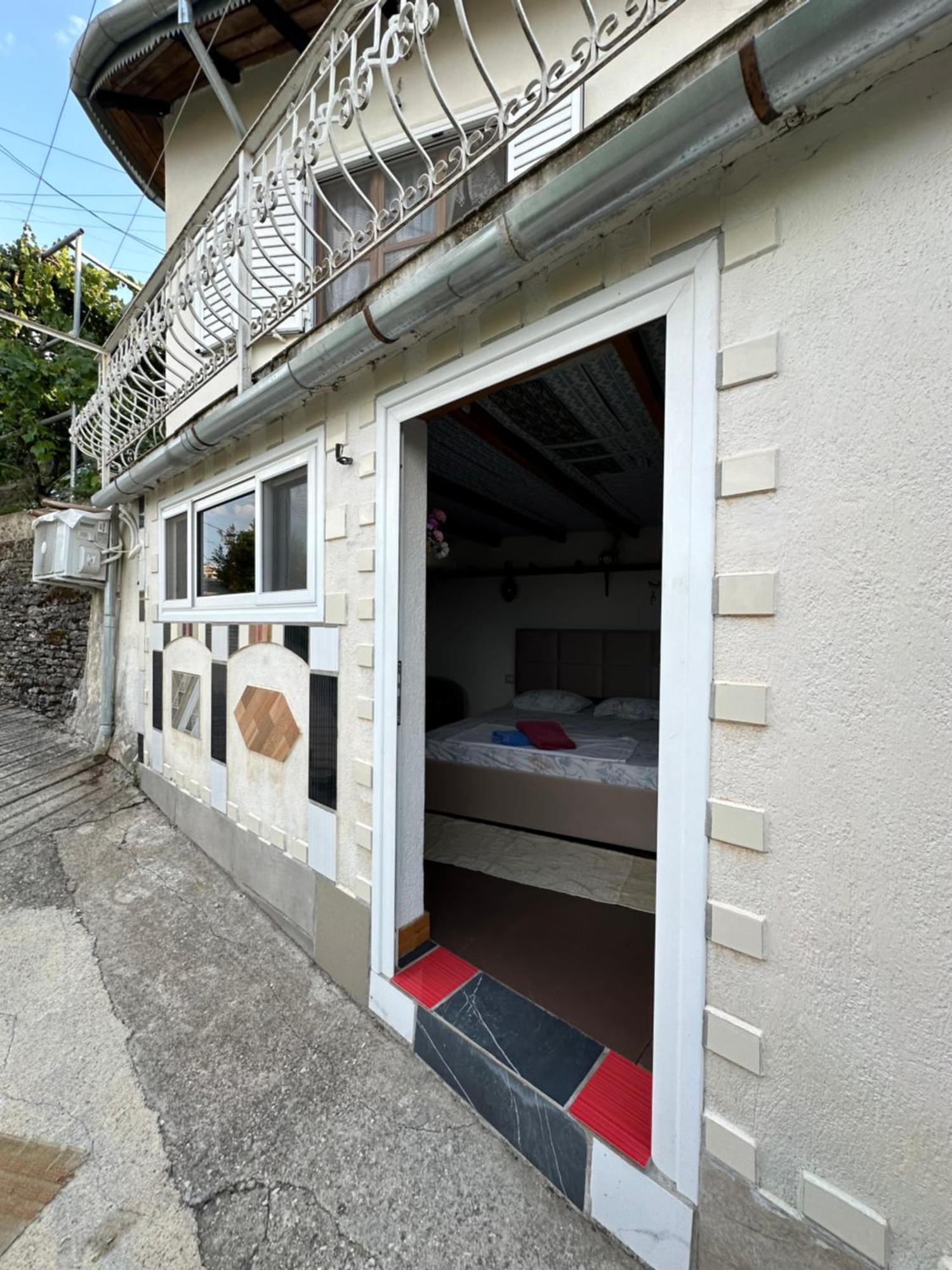 Villa Zeko Gjirokastër Dış mekan fotoğraf