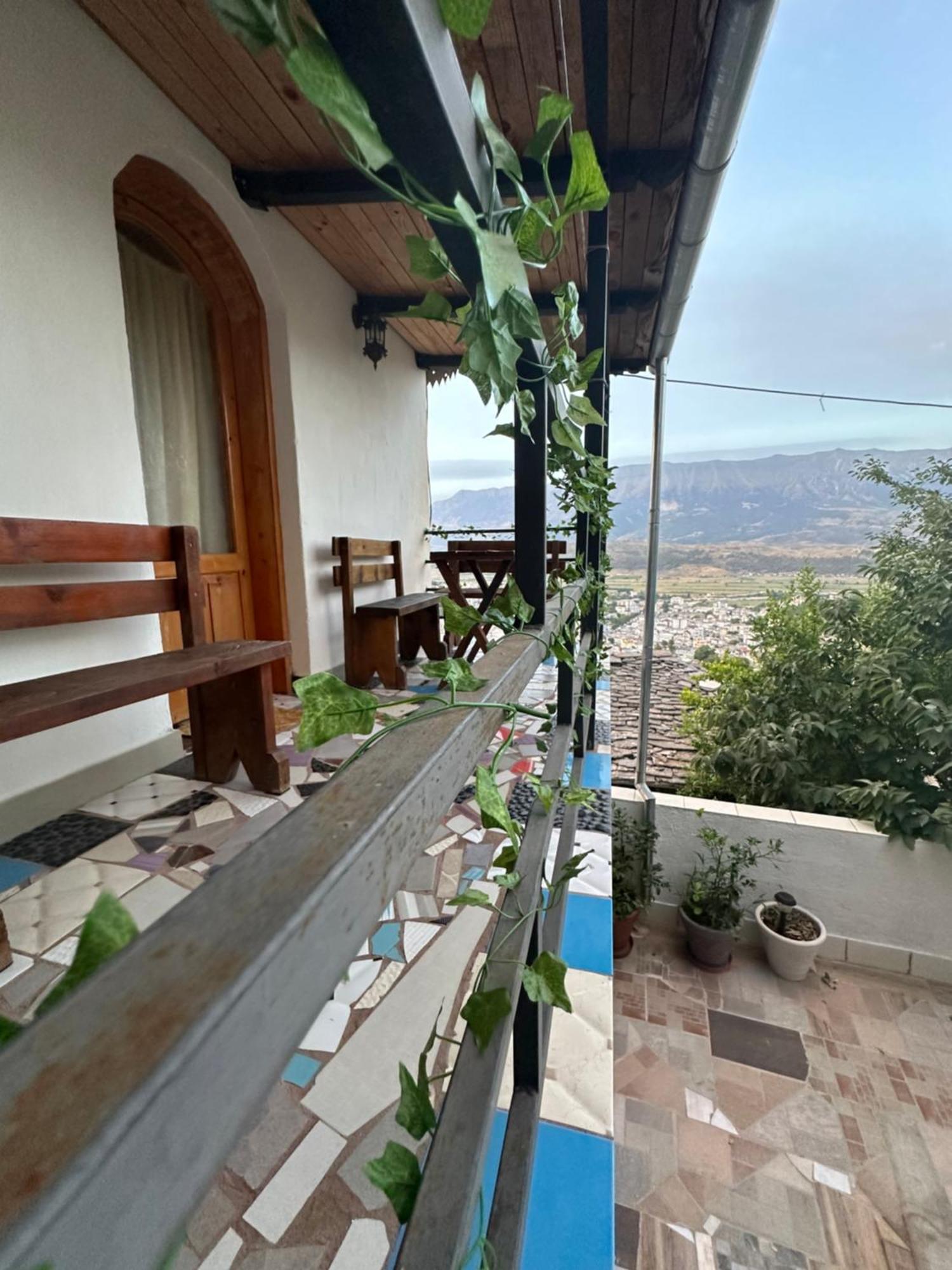 Villa Zeko Gjirokastër Dış mekan fotoğraf